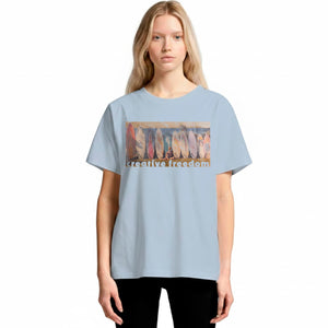 Woman's Quiver photo tee